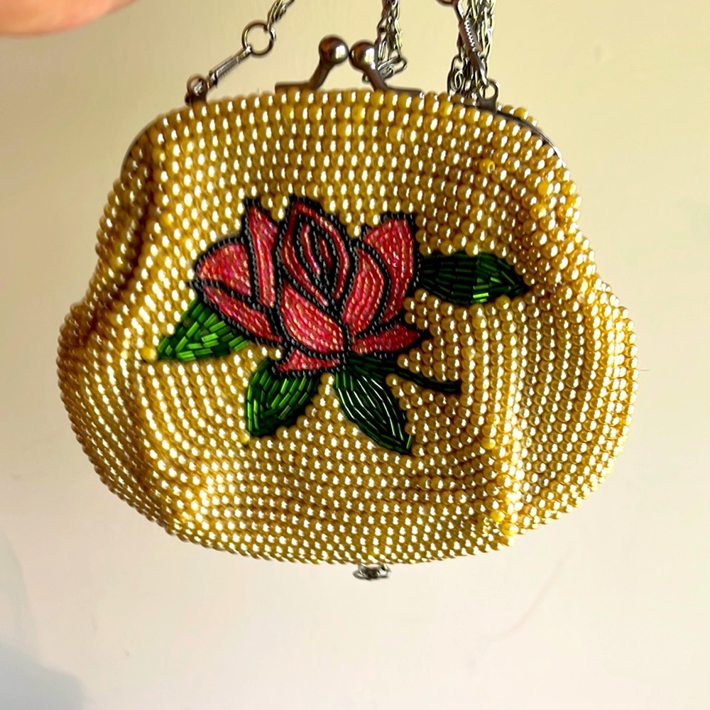 Lily Scott Vintage Faux Pearl Floral Evening Bag With Satin Cram Colored Lining